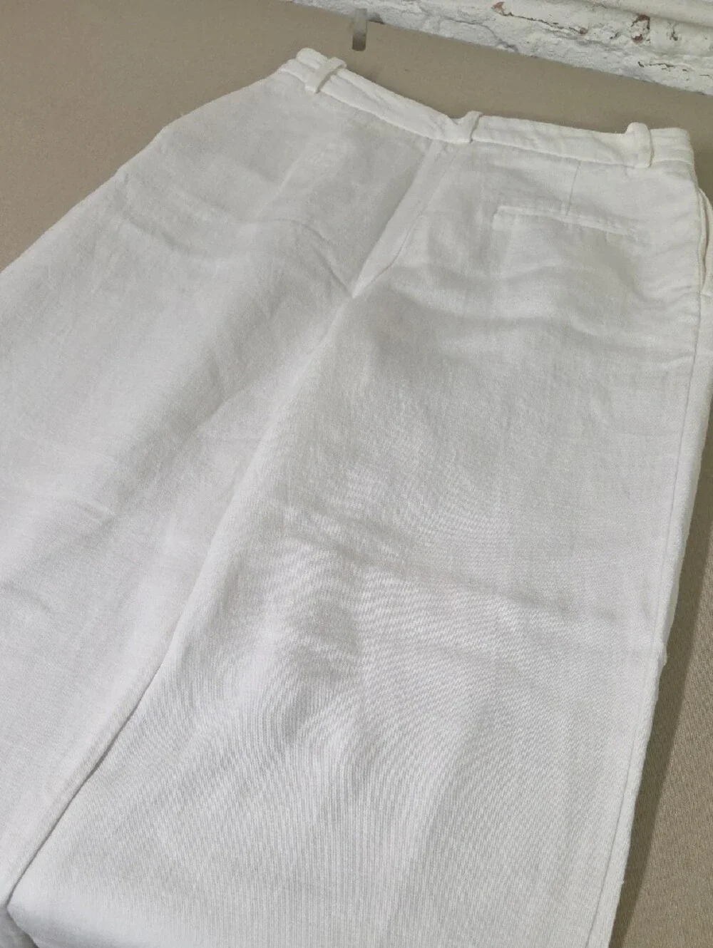 Zara White Textured High-Rise Pants Size MED